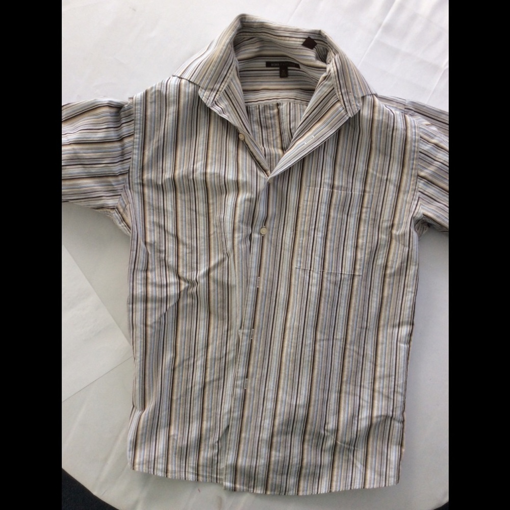 🦩BCBG shirt medium